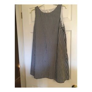Vineyard Vines Gingham Dress!!